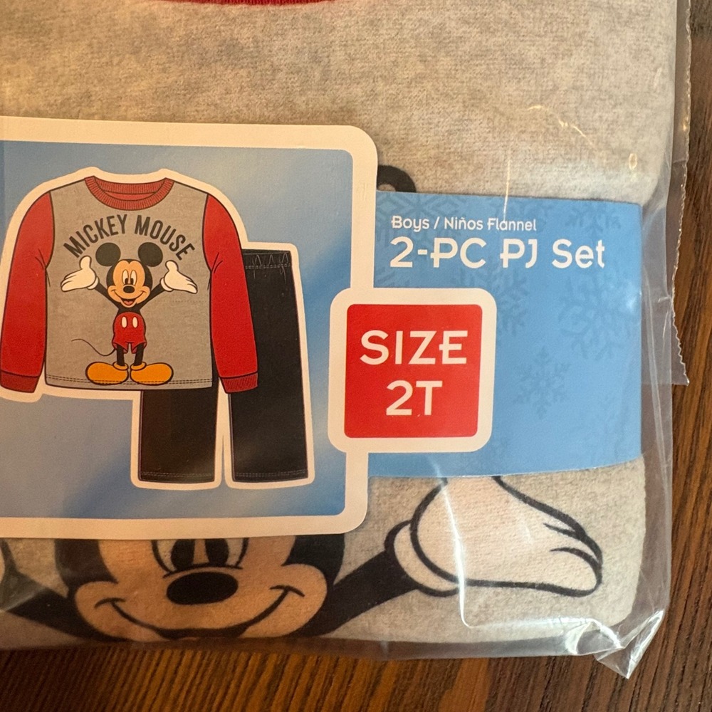 Disney‎ Mickey Mouse Pajama Set Boys 2T Red Gray NEW 2-Piece Flannel Sleepwear - Picture 6 of 8